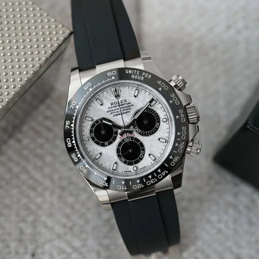 Rolex Cosmograph Daytona 40mm, Ref. # 116519ln-0038